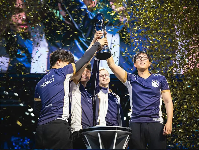 O1CN01fJ1ElY28y35KGUZnG_!!2621818000