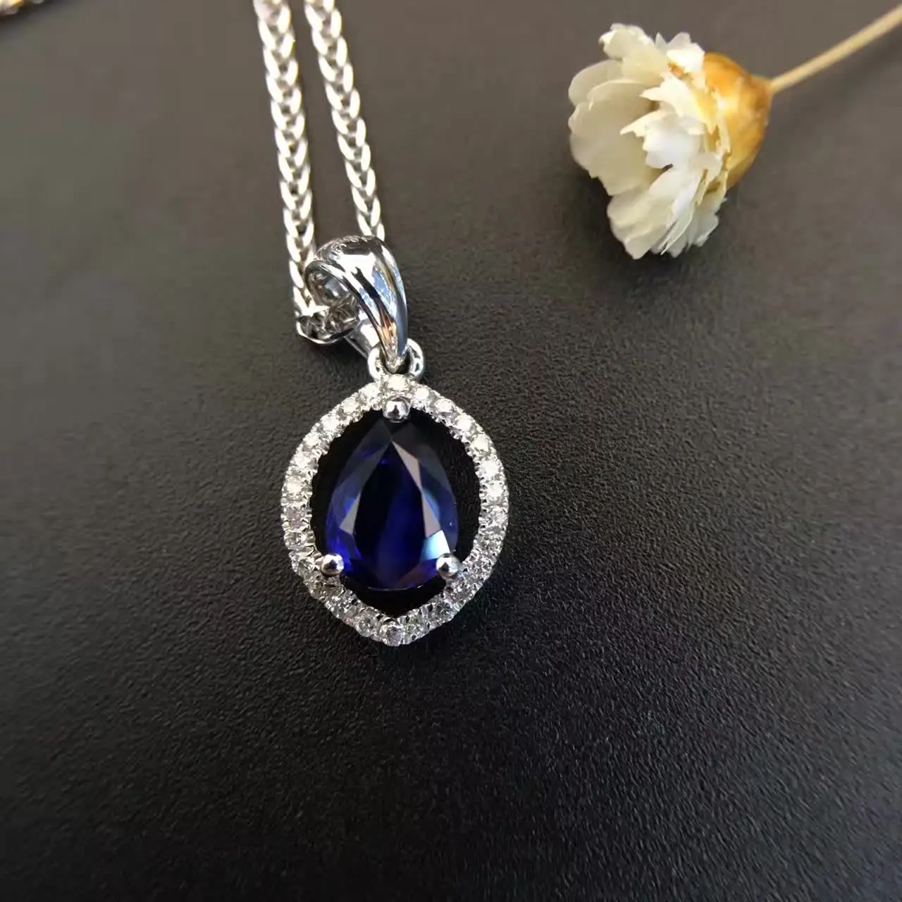 0.744ct+ 0.115ct 18K белое золото натуральный сапфир и кулон ожерелье с бриллиантами инкрустированные Завод Новое поступление ювелирные изделия
