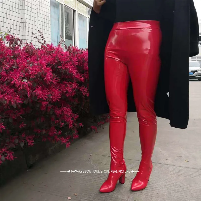 10800476472_637945228