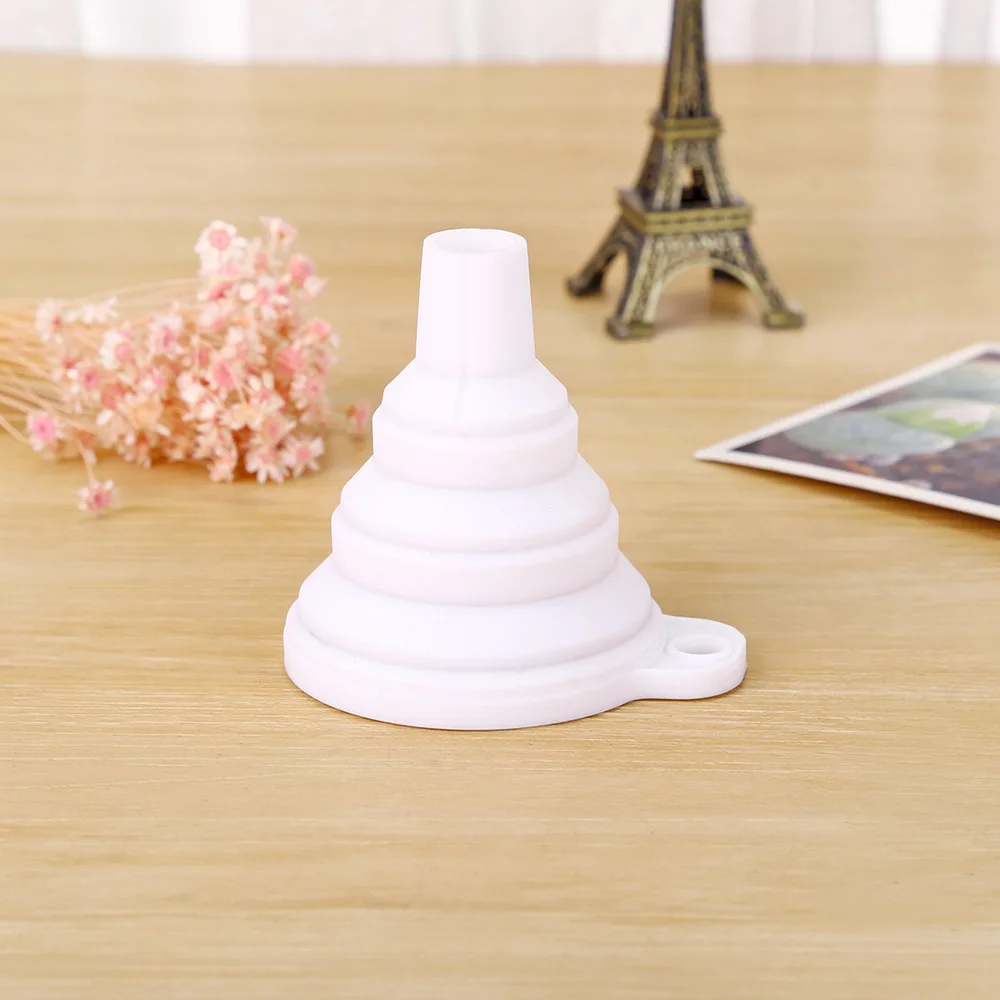 White Creative household liquid dispensing funnel Home Mini folding telescopic long neck funnel Kitchen Tools - Цвет: White