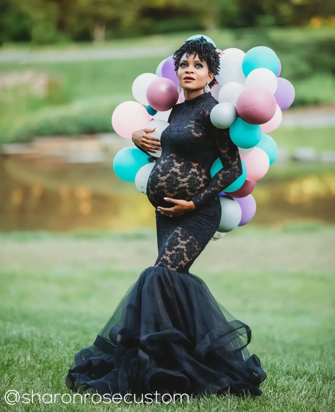 Black Lace Maternity Dress for Photo 