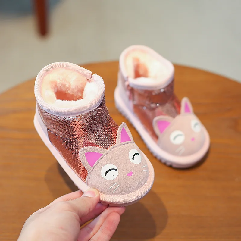 

2019 winter new children's genuine leather snow boots sequins cartoon cat head slip children's warm cotton shoes