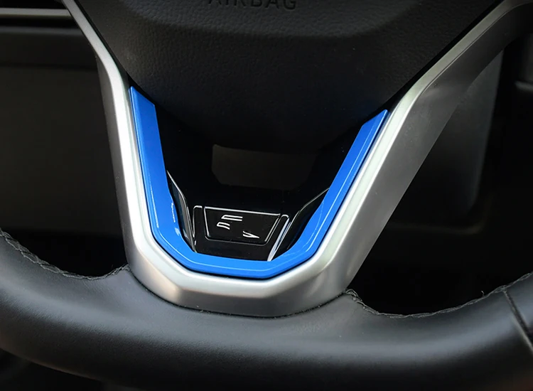 Car Steering Wheel New R Emblem Badge Logo Mark Sticker Trim for VW Golf 8 MK8 Accessories 2020 2021 Car Steering Wheel New R Emblem Badge Logo Mark Sticker Trim for VW Golf 8 MK8 Accessories 2020 2021