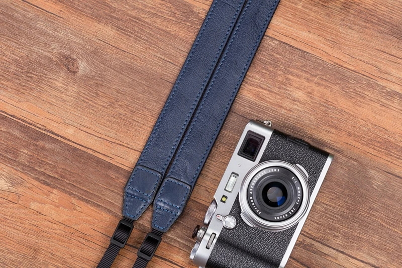 Ручной работы из натуральной кожи простой плечевой ремень для камеры DSLR шеи ремень для Nikon Z6/Z7 Canon EOS sony A7R2M2 R3A9 - Цвет: Blue
