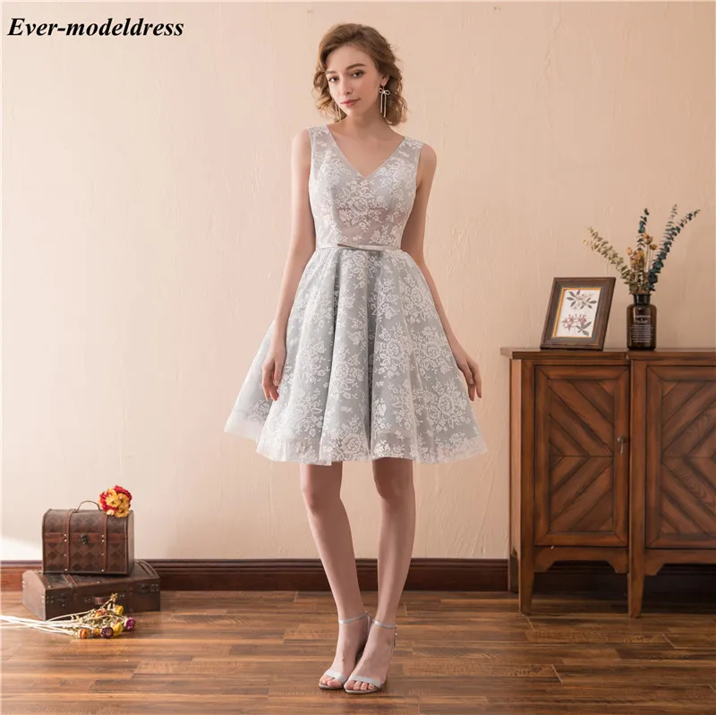

New Lace Knee Length Prom Dresses 2019 V-Neck Backless A-Line Short Homecoming Graduation Party Gowns Cheap Vestidos De Gala
