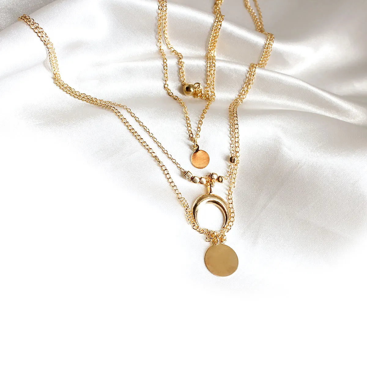 Многослойное геометрическое ожерелье с подвеской в виде полумесяца для женщин, геометрическое ожерелье с монеткой, цепочка из бисера, аксессуары, ювелирные изделия