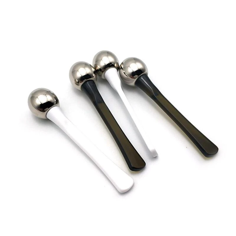 face cream applicator