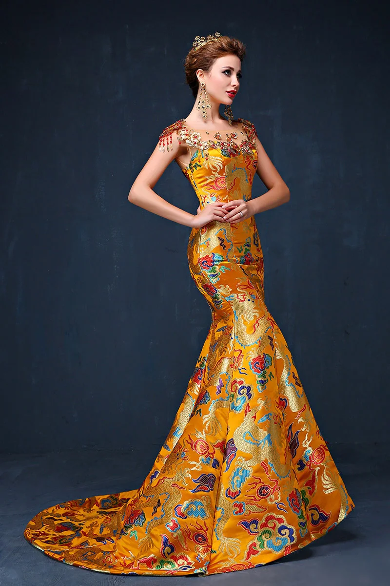 Рисунок 6 - Золотистые вечерние платья Дубая