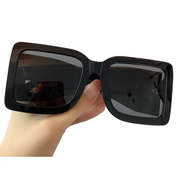 

Oversized Sunglasses Women 2020 Fashion Brand Designer Sun Glasses UV400 Shades Oculos de Sol