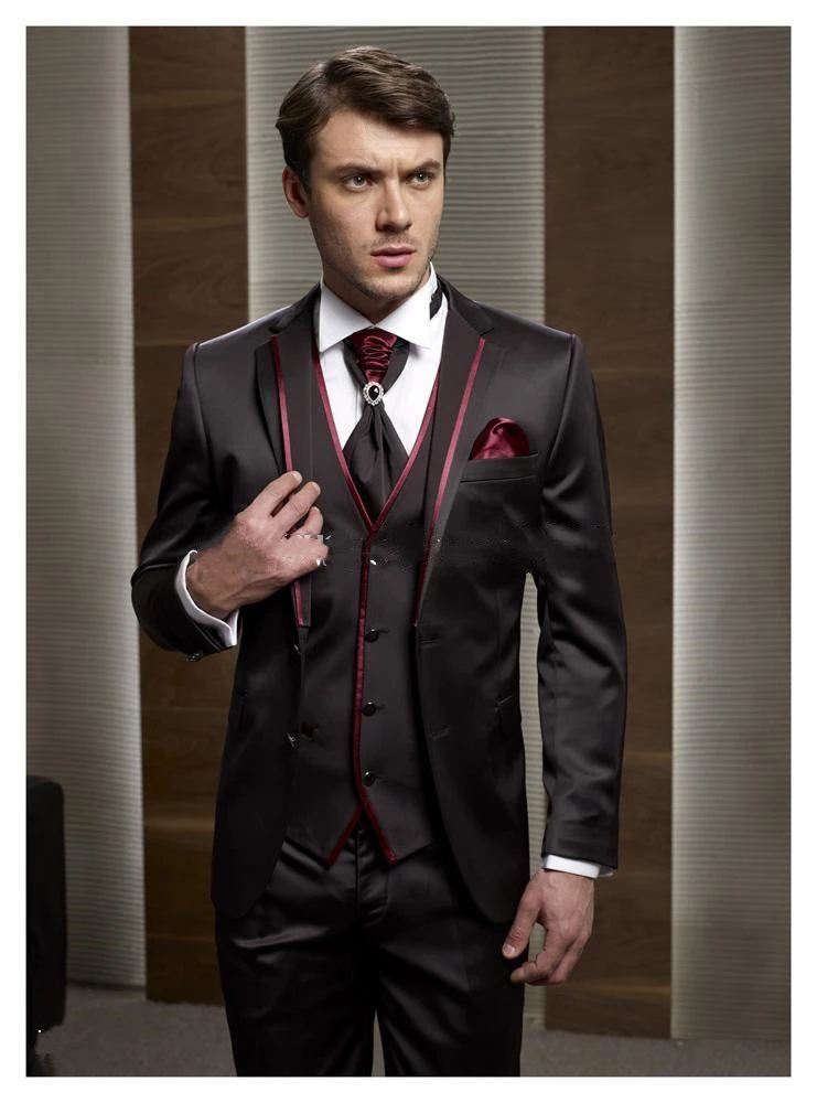 2023 New Arrival Black Evening Party Men Suits Notch Lapel Slim Fit Custom Made Man Wedding Tuxedos (Jacket + Pants + Vest+Tie)
