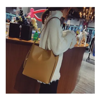 

2020 new women's shoulder bag broadband bucket bag fashion casual messenger bag ladies