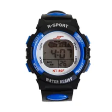 Железный ящик красочные фосфоресцирующие студенческие движения водонепроницаемые детские электронные наручные часы Люминесцентная светодиодная поверхность для влюбленных