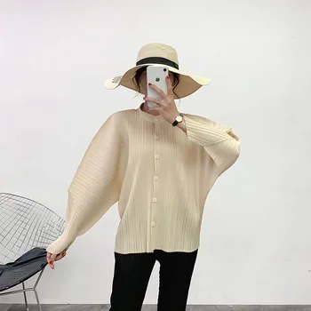 

2020 New Pleated Jacket Women Clothes Spring Summer Single-breasted Loose Coat Batwing Sleeve Famale Tops Big Size YH678