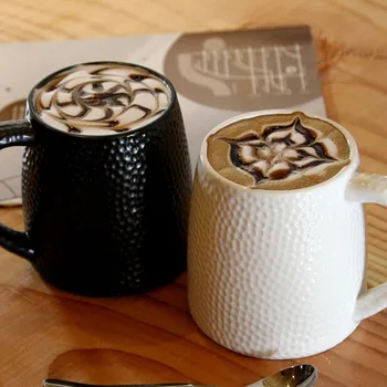 

2015 New black white ceramic Tea Cup Heat-resistant filter Drink Mug Cute Drinkware brief home office lovers Creative Gifts