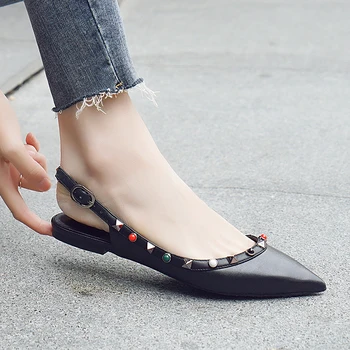 

[Worry Girl WUYOUNV] Fashion Rivet Pointed Toe Sandals Side Hollow Flat Beads Willow Nails Single Shoes Women