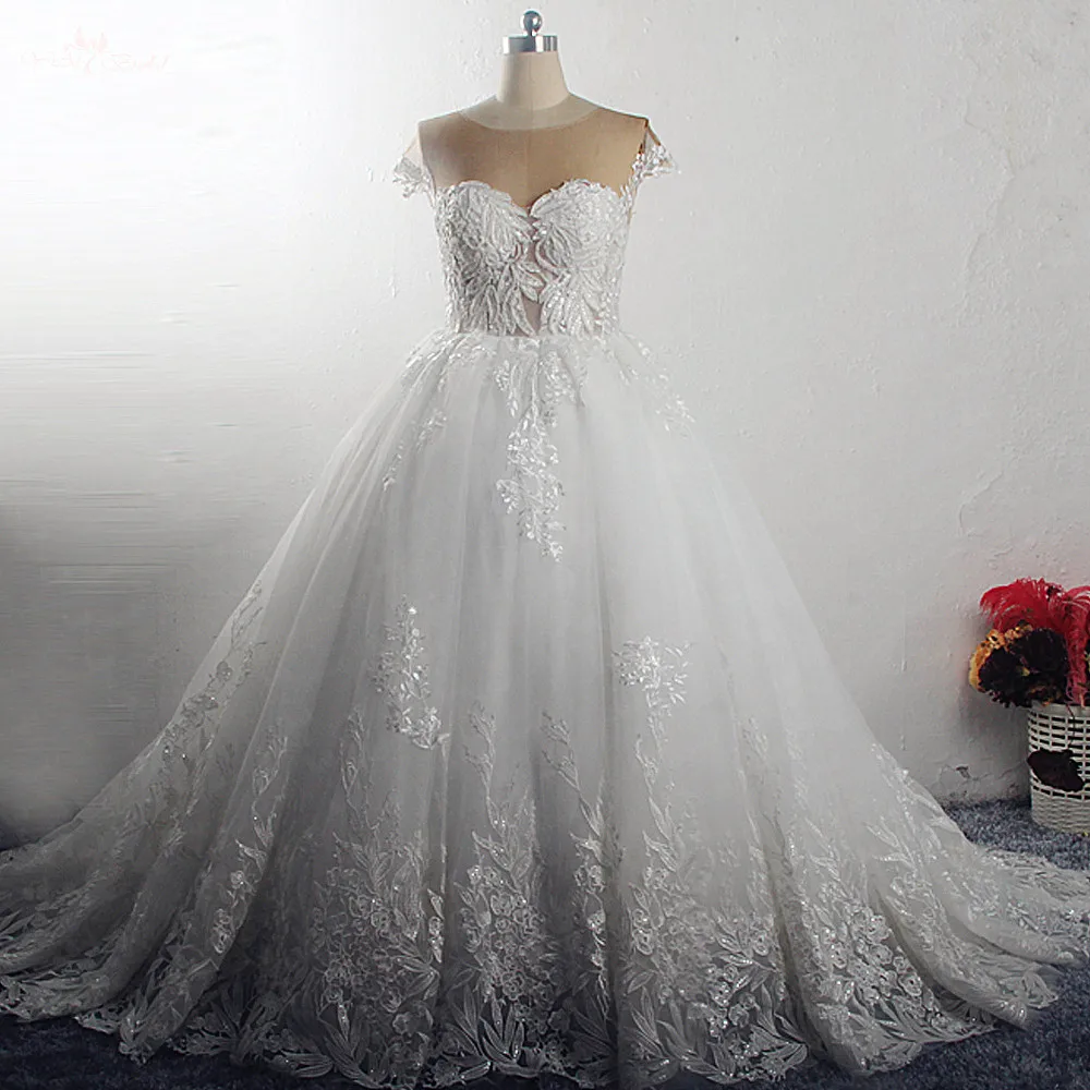 Свадебное платье Yiaibridal RSW1570 бальное цвета слоновой кости с кружевными