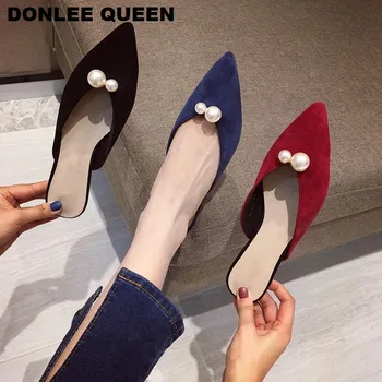 

2020 Fashion Brand Slippers Women Pointed Toe Flat Casual Shoes Slip On Slides Elegant Pearl Mules Outdoor Slides Slippers mujer