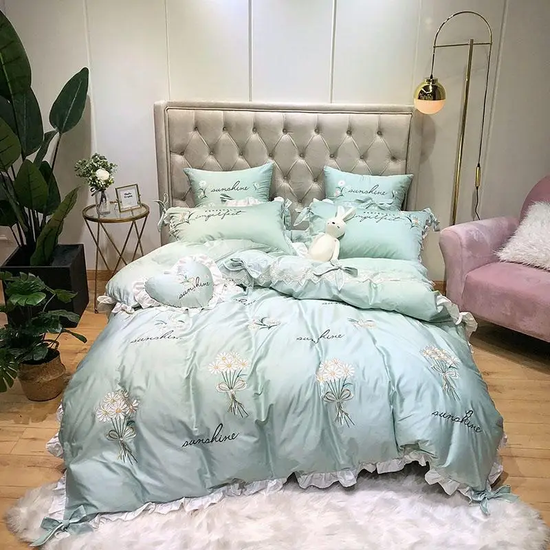  887