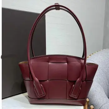 

Real cowhide women's bag fashion leisure bag famous designer bag high quality branded bag luxury leather Weaver bag mini handbag