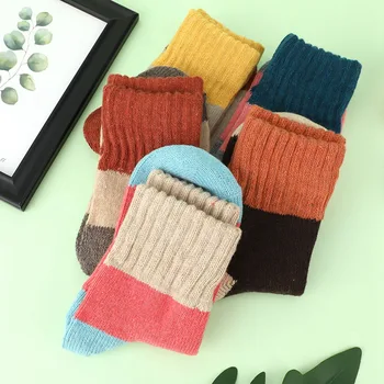 

5Pairs/Lot High Quality Women Winter Vintage Rabbit Wool Socks Thicken Warm Female Fashion Patchwork Retro thermal Cotton Socks