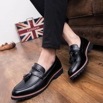 

Leather Men Shoes Spring autumn Fashion tassel Men Loafers Flats New High Quality Casual Shoes For Men party Driving Shoes