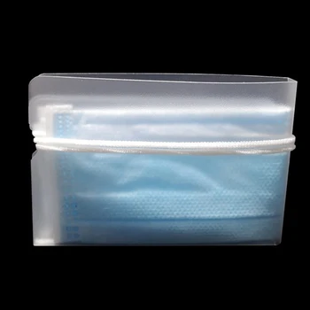 

50PCS Portable Mask Storage Box Disposable Tissue Mask Storage Clip Temporary Foldable Dust Proof Storage Container
