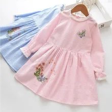 Весенние Хлопковые Платья принцессы в полоску с вышивкой для девочек, детское элегантное платье, 5 шт./партия