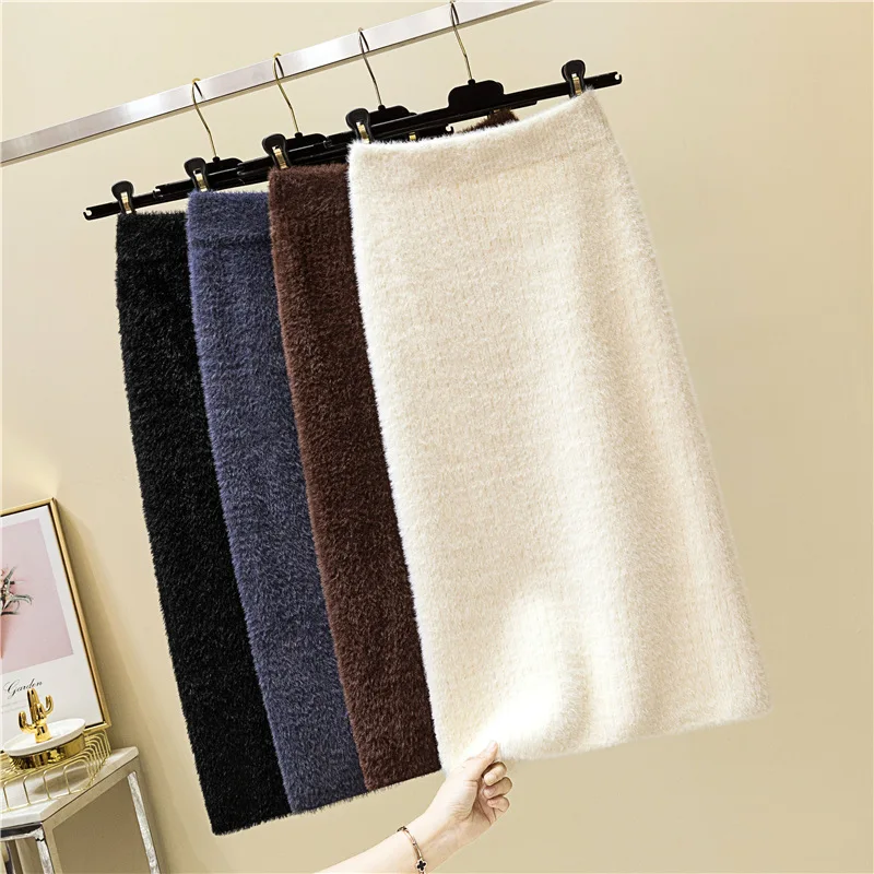 

[Photo Shoot] 2019 Spring And Autumn New Style Knitted Skirt Mink Fur High-waisted Slit Skirt Mid-length