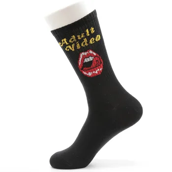 

2020 Fashion Women Socks Cotton 1 Pair Red lips Letter Spring Schoolgirl Casual Long Happy Casual Breathable Ladies Socks manNew