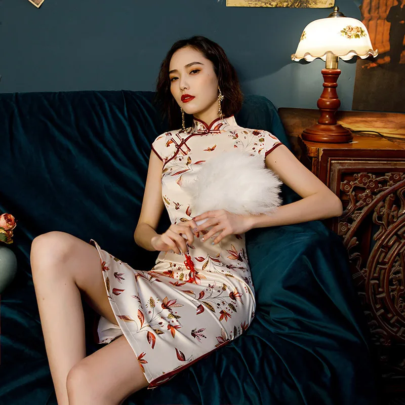 Женская атласная элегантная пуговица ручной работы Cheongsam винтажная Qipao летняя Печать Цветок qipao Vestidos Большие размеры, S-3XL