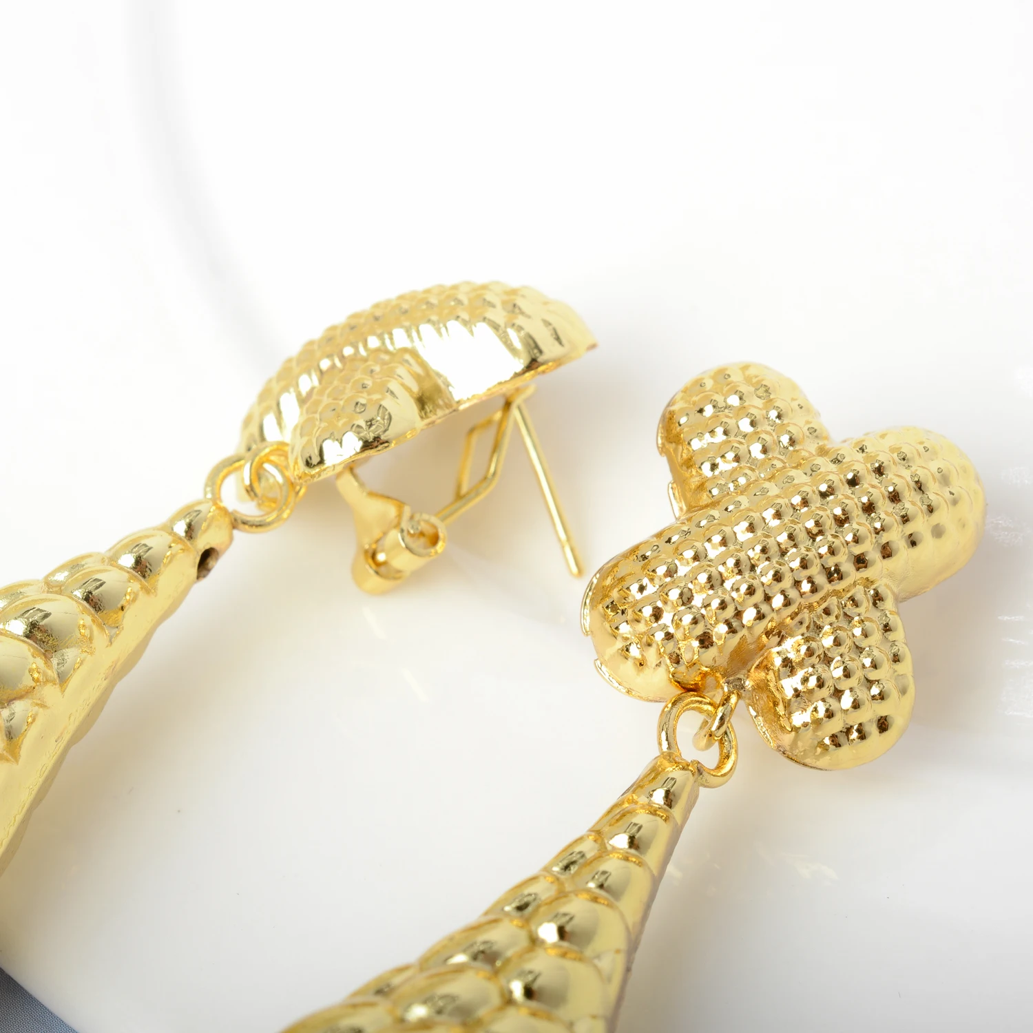 Sunny Jewelry New Copper Drop Earrings Gold Plated Large Style For Women Lady High Quality Trendy Daily Wear Gift Party