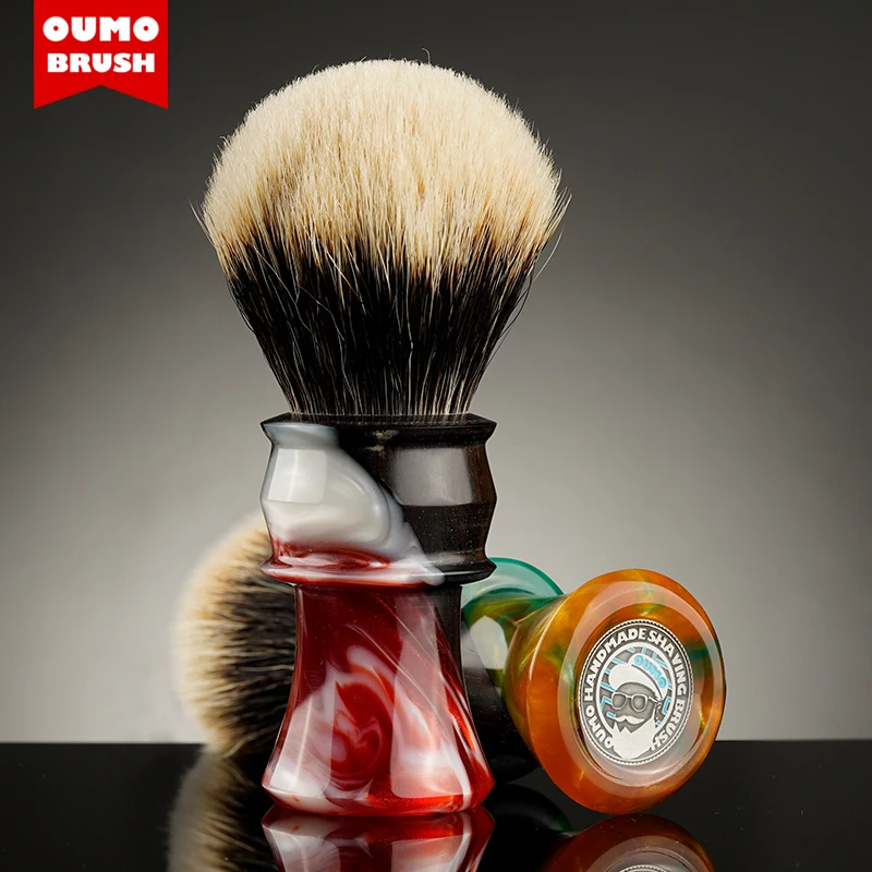 

OUMO BRUSH- Master Series 'The Blade Will' shaving brush with SILK/ACE shaving brush knot