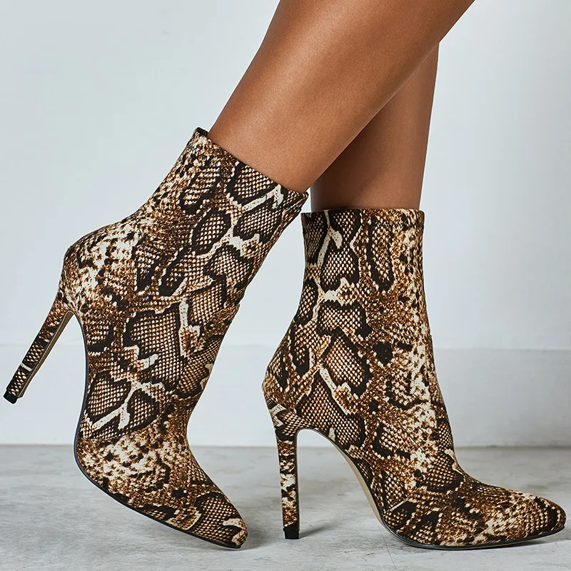 

Women Combat Ankle Boots 11.5cm Thin High Heels Plus Size 42 Stripper Short Boots Stiletto Heels Snake Print Winter 2019 Shoes