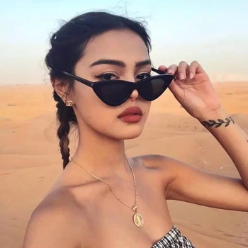 

2020 Vintage Cat Eye Sunglasses Women Sexy Retro Small Cat Eyes Sun Glasses Brand Designer Colorful Eyewear Female Oculos De Sol