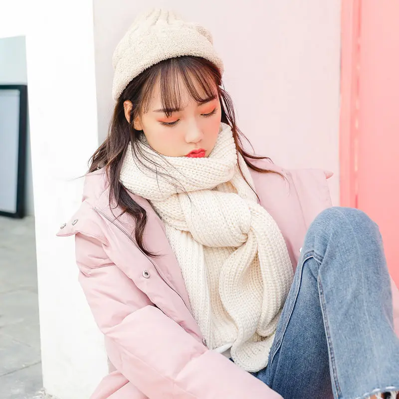 Рисунок 4 - Женский зимний шарф для студенток