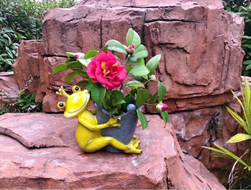 Crown Frog Resin Flower Pot Animal Sculpture Decoration Desktop Flower Arrangement Container Garden Micro Landscape Potted