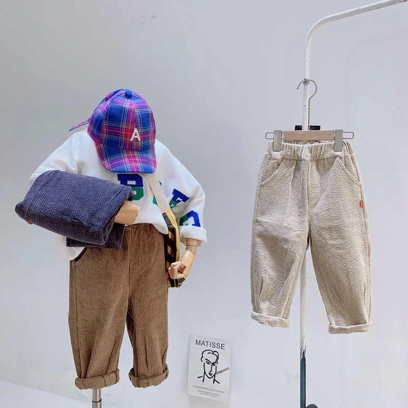 Детская одежда из Южной Кореи; Новинка года; сезон осень; стильные однотонные вельветовые детские брюки; универсальные повседневные брюки для мальчиков
