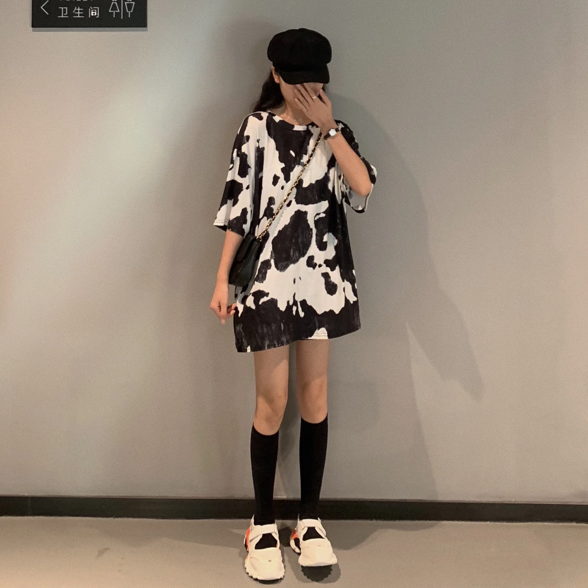 

2019 Summer New Arrival Korean Style Women Black & White Contrast Short Sleeve Plus Size Loose Cow Print T-shirt Free Shipping