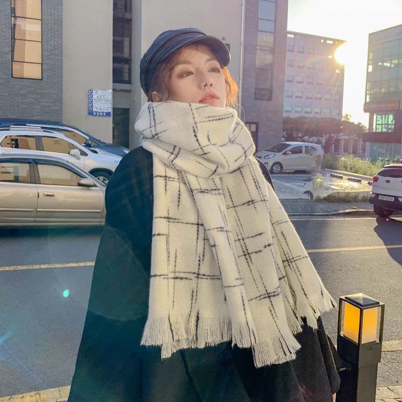 Оригинальный дизайнерский шарф для женщин и девушек на осень зиму плотный теплый