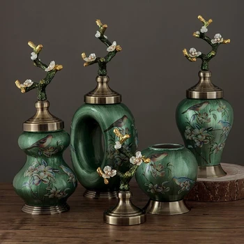 

$ European Classic Luxury Vase Ornament Home Decoration Ceramic Crafts Livingroom Coffee Bar Desktop Retro Figurines Miniatures