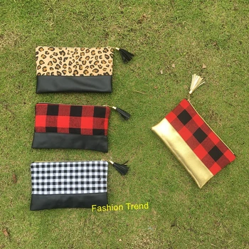 

30pcs/lot lady store makeup bag buffalo plaid checked cosmetic bag 4 styles women tassel clutch wristlet bag Christmas
