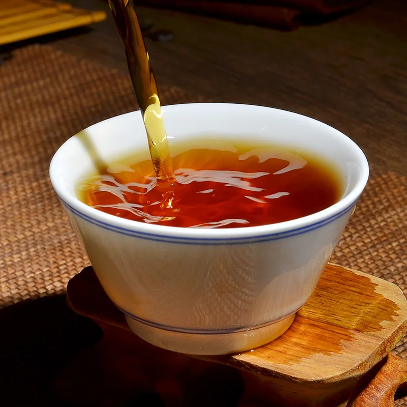 2019Yunnan Fengqing Red Red Tea Honey Scent Kung Fu Black Tea Loose Tea 1000g