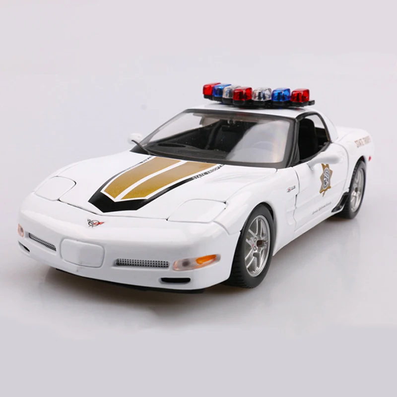 

1:18 Diecast Alloy Corvette Z06 Police Sports Car Model Simulation Retro Collection Metal Vehicle Toys Collectible Traffic Art