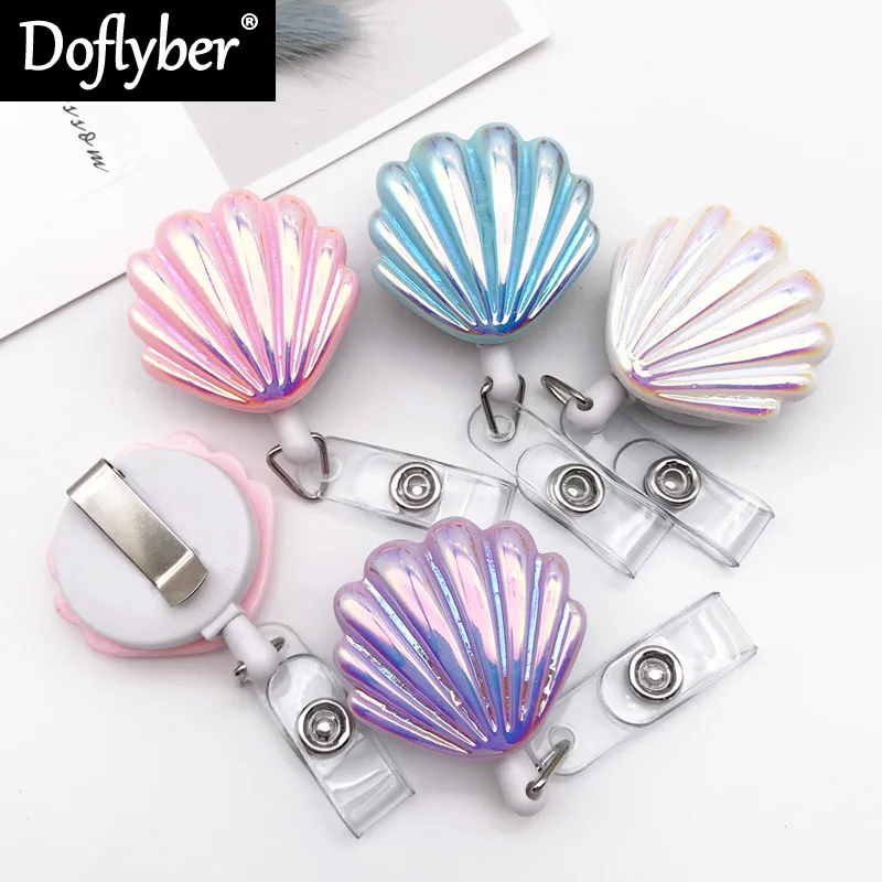 1 Piece Lovely Shell Shape Retractable Nurse Badge Reel Belt Clip Work Staff Students IC ID Card Badge Holder