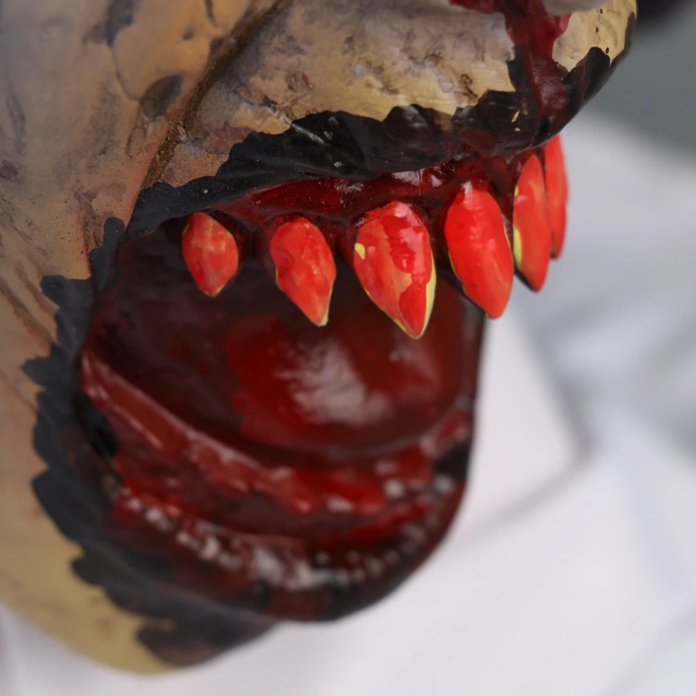 2018 The Nun Horror Mask Cosplay Valak Scary Latex Masks with Headscarf Veil Hood Full Face Helmet Horror Costume Halloween Prop (13)