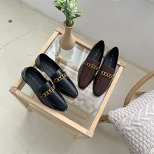 Boussac/женские лоферы из лакированной кожи с металлическими цепочками и узором «крокодиловая кожа»; винтажные женские туфли на плоской подошве; женская обувь с квадратным носком; SWA0384