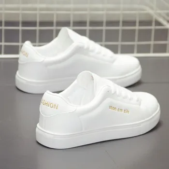 

Women's shoes 2018 new white shoes female ins super fire canvas shoes Korean wild white large size couple board shoes