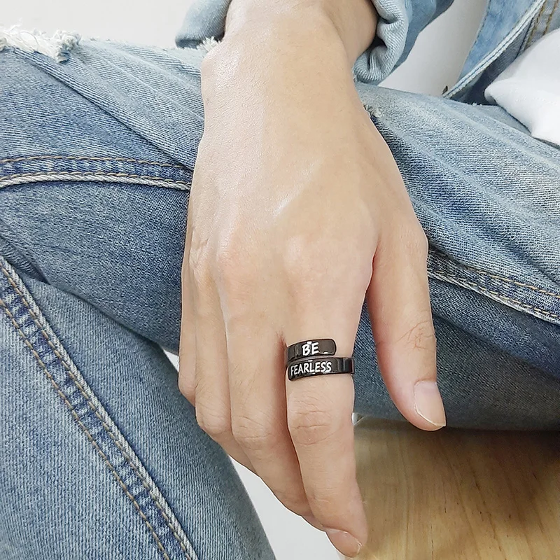 

Custom Be Fearless Rings Stainless Steel Personlized Double Name Knuckle Rings Women Fashion Jewelry Wedding Girl Gift