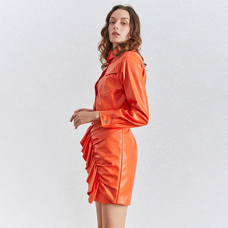 TWOTWINSTYLE комплект из искусственной кожи из двух частей для женщин куртка с воротником с лацканами Высокая талия плиссированные юбки Женский костюм осень Мода