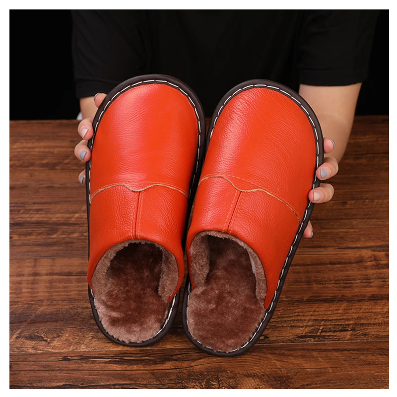 Кожаные домашние тапочки для мужчин; Зимние теплые плюшевые тапочки; мужская домашняя обувь унисекс из натуральной кожи - Цвет: 5